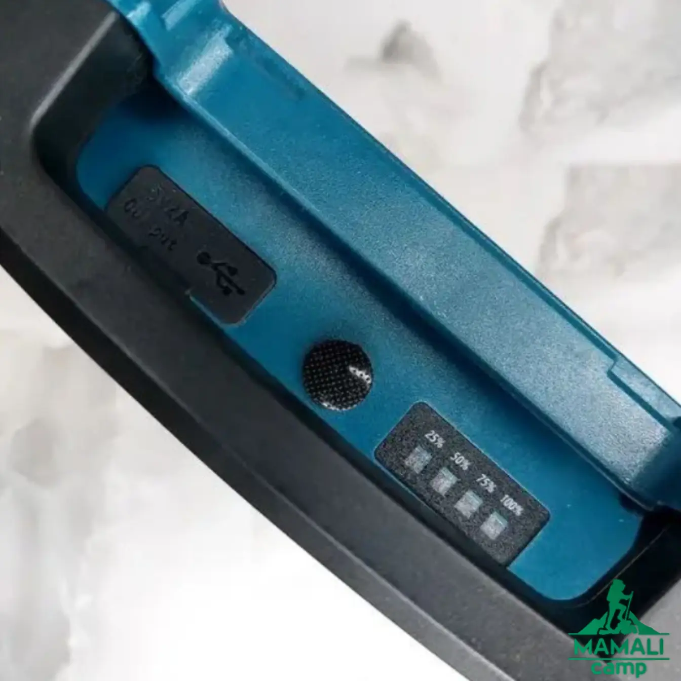 چراغ پروژکتور شارژی خورشیدی 400 وات مدل W8109-2